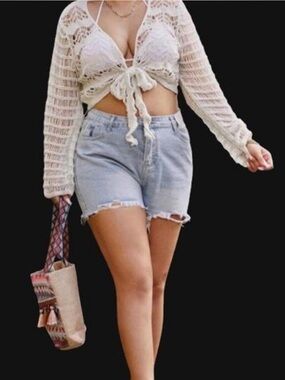 Plus size Y2K ivory crochet shrug sweater 2x